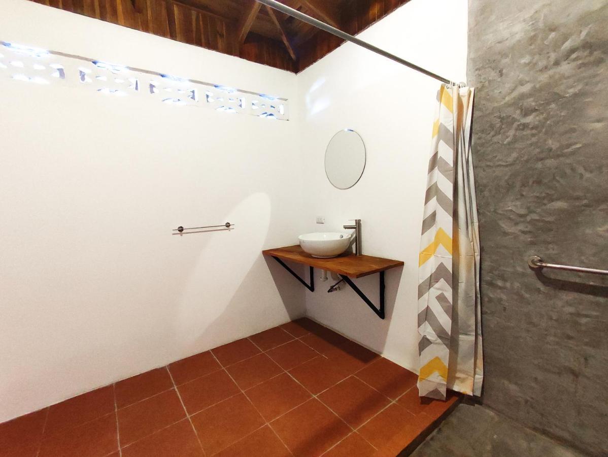 Ico Living Hostel Playa Santa Teresa  ภายนอก รูปภาพ